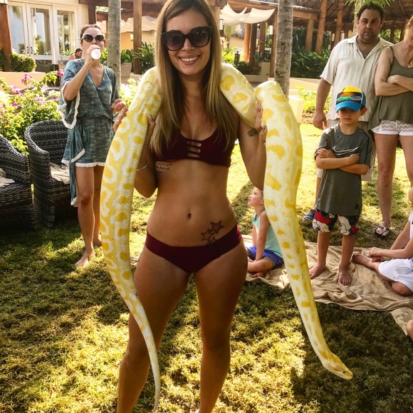 Shop with me 💗 - Picture 5 of 8